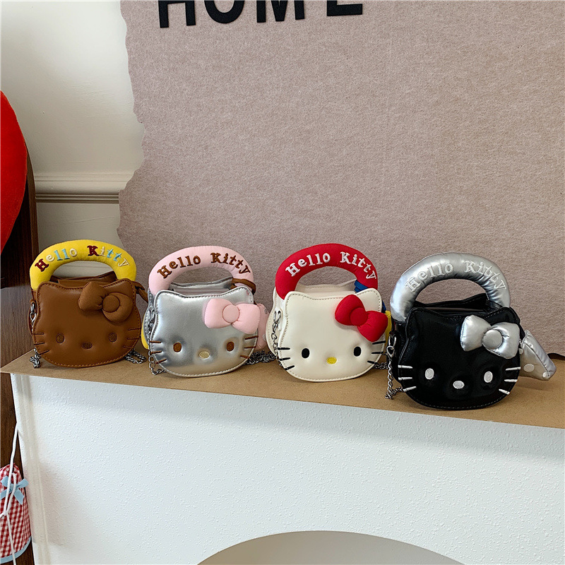 Sanrio Hello Kitty crossbody m - Luxury Bags In Japan recension och pris