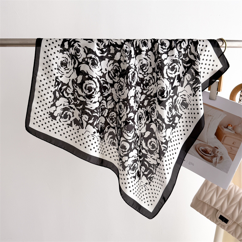 Luxury New Printed Scarves Wom - Luxury Bags China Wholesale recension och pris