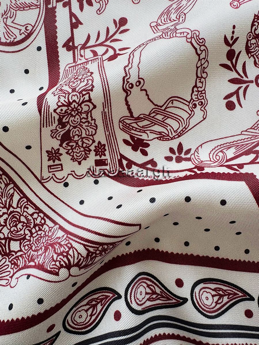 Double Faced Print Scarf Silk  - Luxury Bags Hong Kong recension och pris