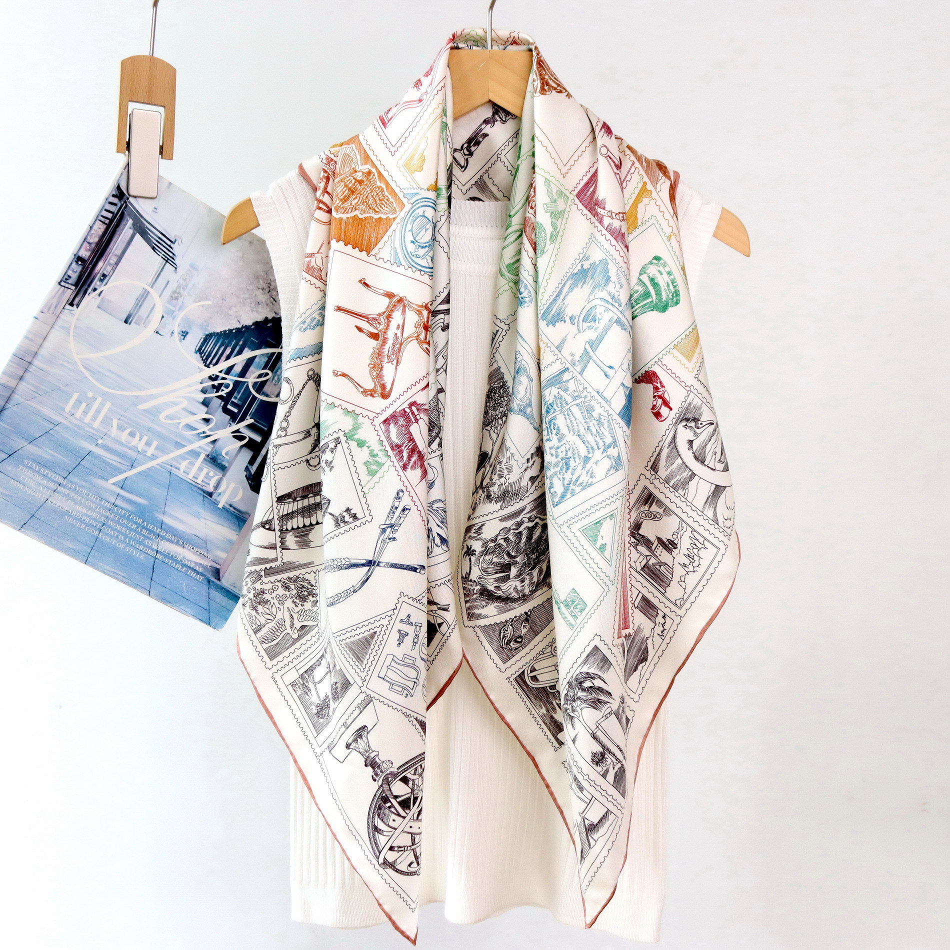 Twill Silk Scarf Luxury Design - Luxury Bags Hong Kong recension och pris