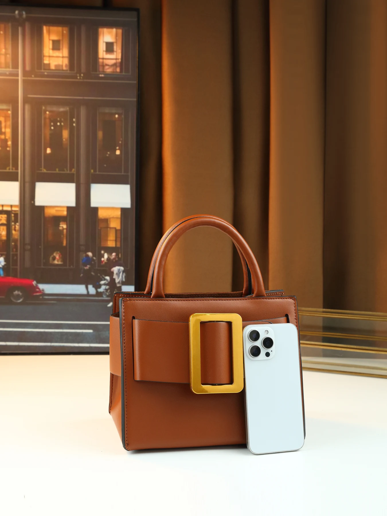 Retro Hong Kong style small sq - Luxury Bags Hong Kong recension och pris